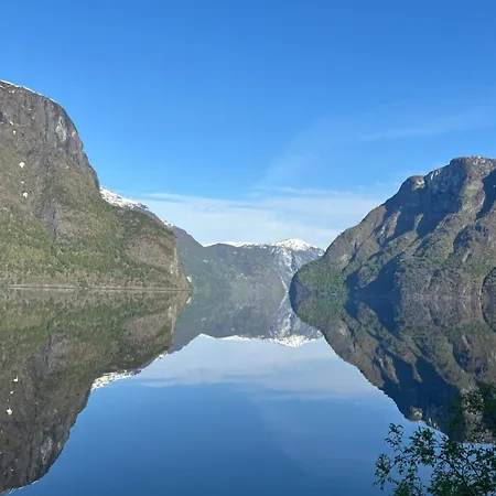 Nyrestaurert Hus Fra 1700-tallet Holiday home Bjørgo