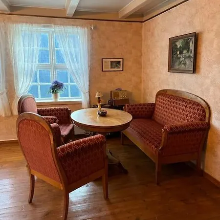 Nyrestaurert Hus Fra 1700-tallet Dom wakacyjny *