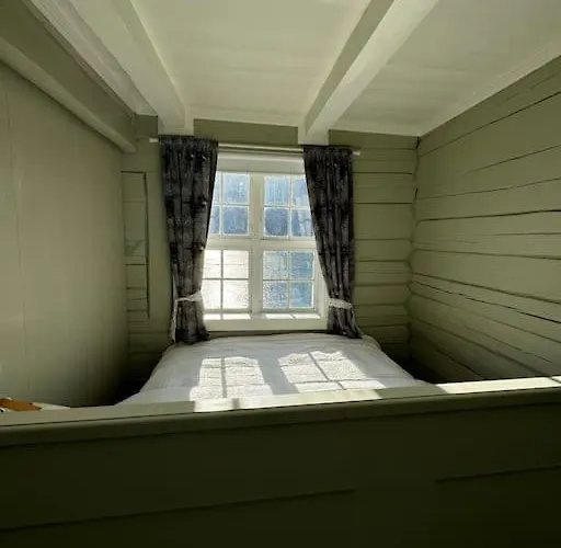 Nyrestaurert Hus Fra 1700-tallet Holiday home *