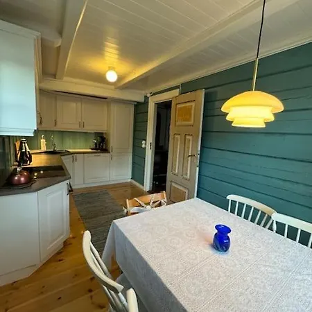 Nyrestaurert Hus Fra 1700-tallet